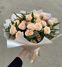 Букет Кремовые розы Латте в Кривоносово